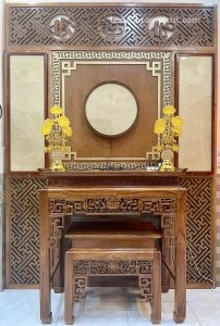 Mẫu phòng thờ đẹp, trang trí phòng thờ gỗ gõ A04