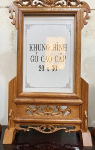 Mẫu khung hình thờ tại showroom bàn thờ Tâm Phúc.