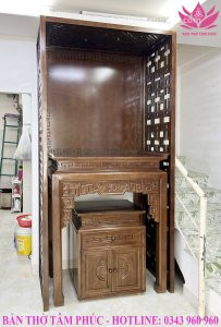 Mẫu bàn thờ chung cư, bàn thờ gỗ sồi đẹp BTCC11