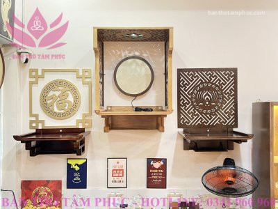 Mẫu bàn thờ treo tường trưng bày tại showroom bàn thờ Tâm Phúc