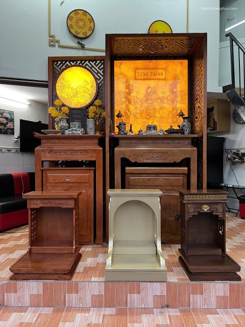 ✨ TỔNG HỢP NHỮNG MẪU BÀN THỜ THẦN TÀI THỔ ĐỊA ĐANG TRƯNG BÀY TẠI SHOWROOM BÀN THỜ TÂM PHÚC ✨